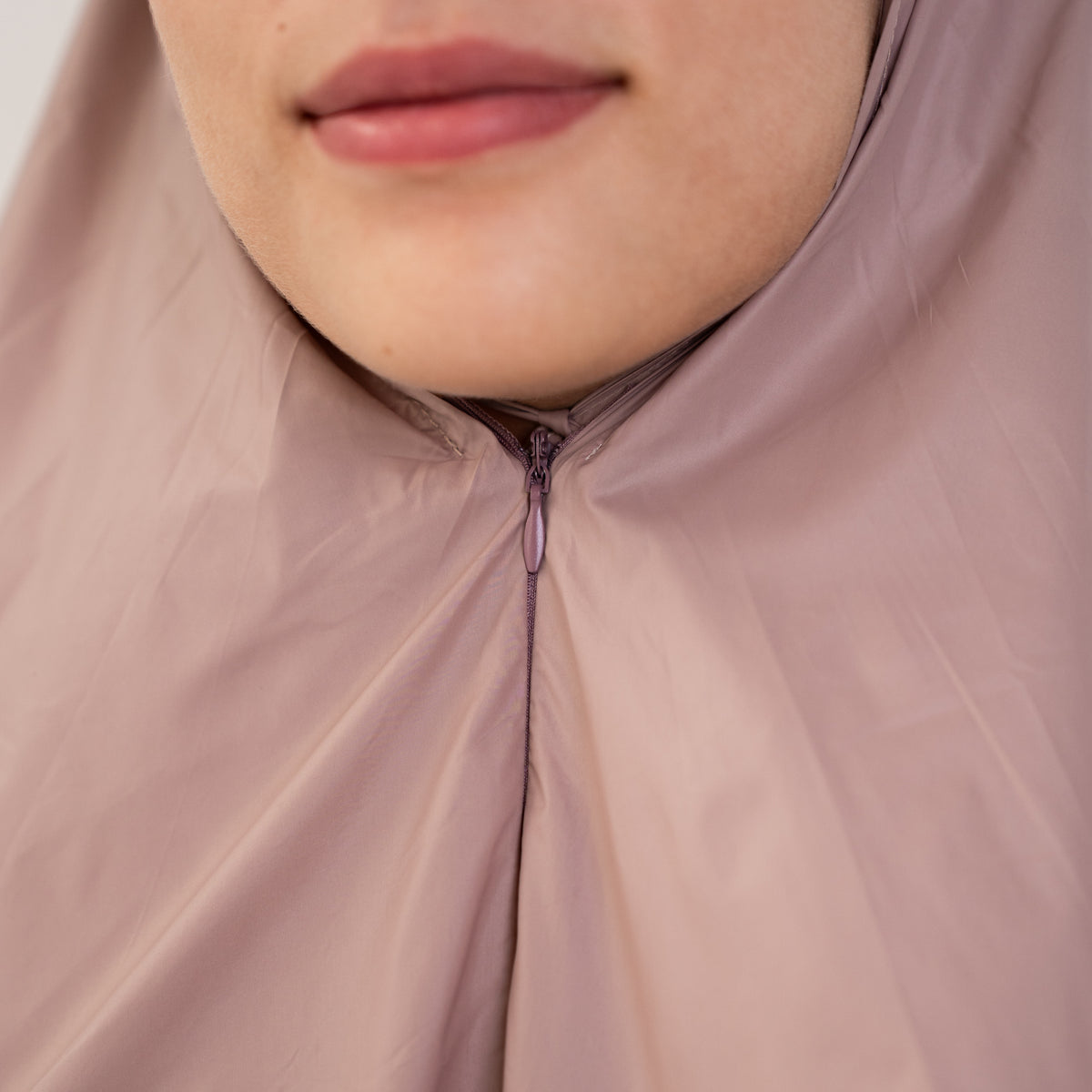CASHMERE POCKET PRAYER SET.