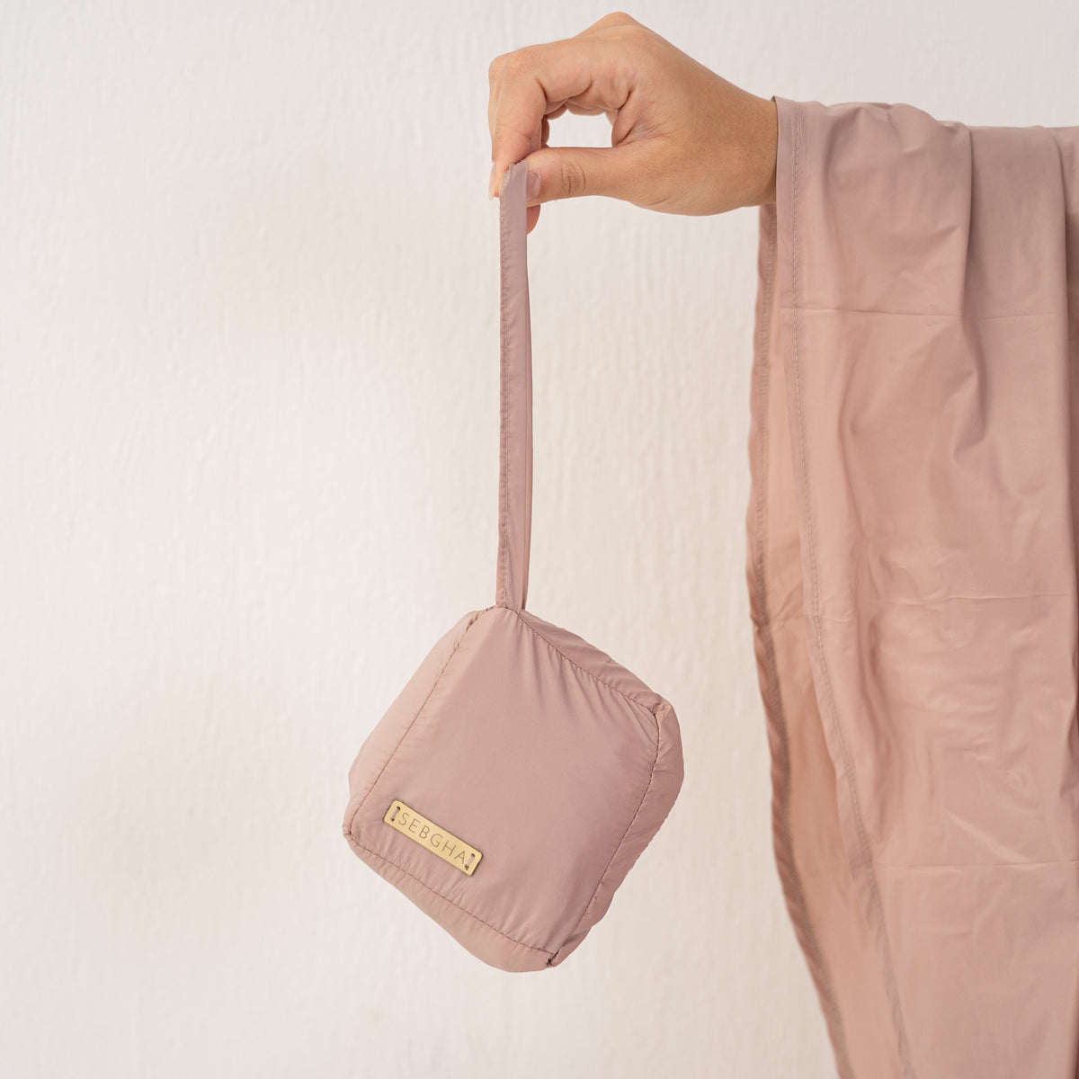 CASHMERE POCKET PRAYER SET.